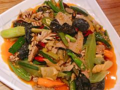 -兔槽江湖菜·重庆璧山兔(水围店)