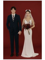 -易摄影婚纱摄影工作室