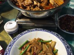 -昱龙大盆牛蛙馆(三兴街总店)