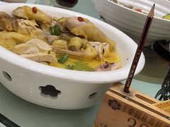 -东豪园林海鲜酒家(南港路辅路店)