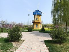 -兴芮温泉度假区