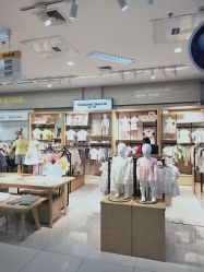 -孩子王童乐园(常德万达店)