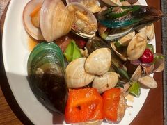 -JW万豪厨房餐厅·滨海草坪烧烤·海鲜·海景(三亚绿发山海天JW万豪酒店)