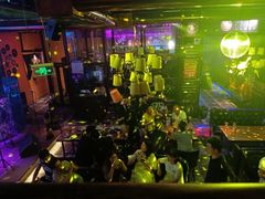 -爱啤精酿·民谣酒馆(滨江店)