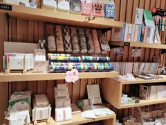 -百新书局(尚悦湾店)