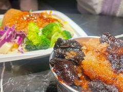 盛志望蜜枣甑糕-清真盛志望麻酱酿皮铺