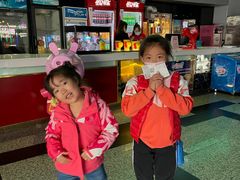 -左岸国际电影城(泉汇购物广场店)