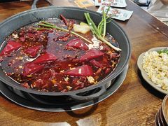 -黄潇洒老火锅(九眼桥宏济巷店)