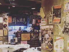 大堂-鲜入围煮花胶鸡海鲜火锅