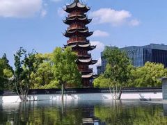 -龙华寺