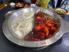 -重庆故事姊妹老火锅(财经学院店)