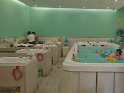 -Pony Baby宝尼婴幼儿游泳SPA馆