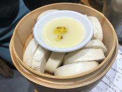 馒头-么肆烤肉·中式自助·烤肉大排档(街道口季佳PAI店)