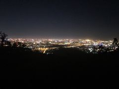 -鬼笑石后山停车场