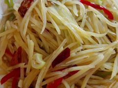 -维吾尔餐厅(宜山路店)