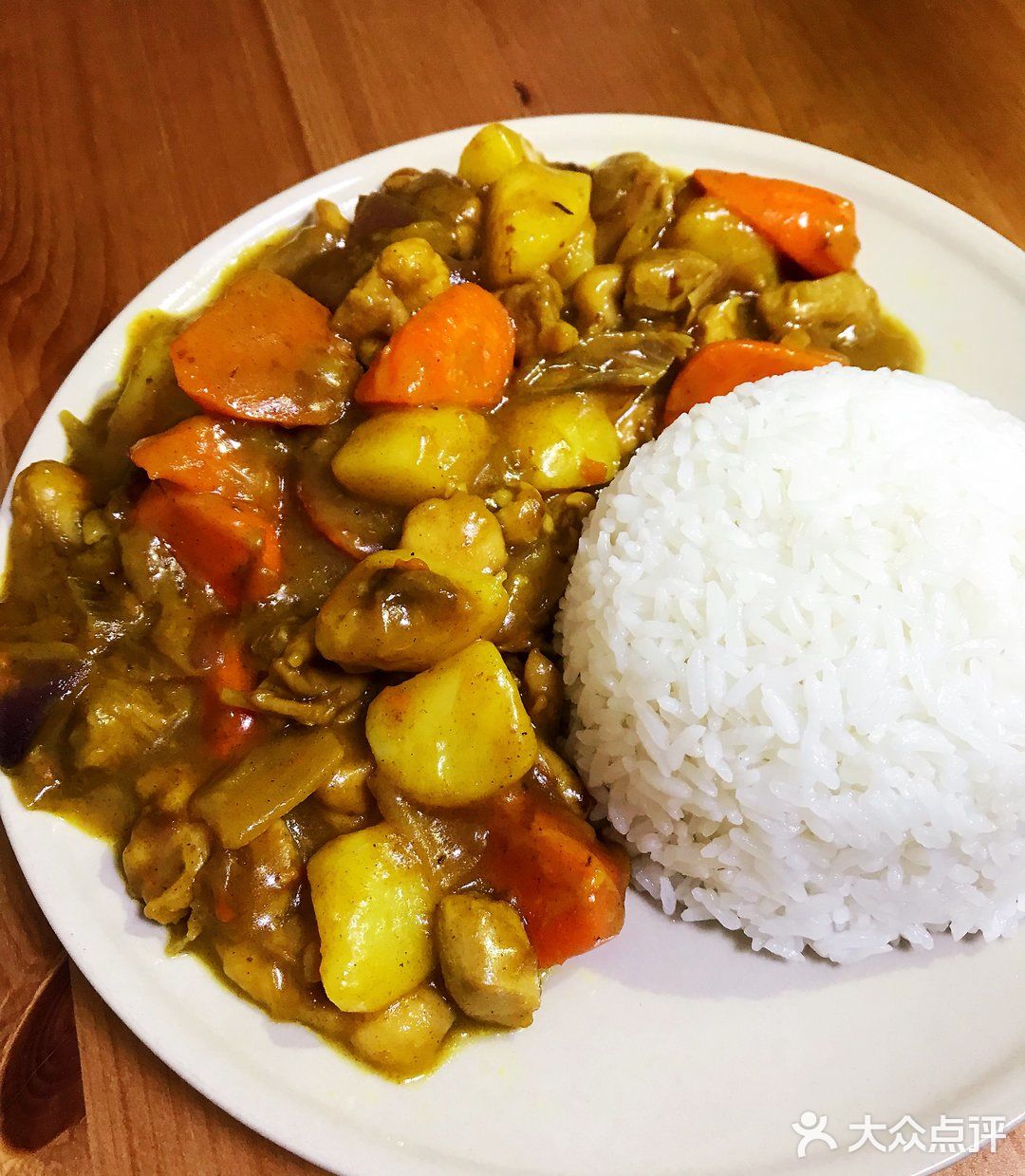 简单美味满足一大锅の咖喱鸡腿饭
