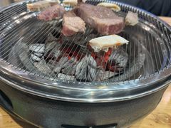 -青瓦餐厅·生鱼片·韩园烤肉(西塔店)