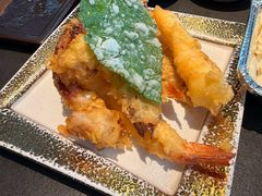 -铭牛烧肉·和牛海鲜自助(高新月牙湖店)