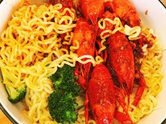 -鲁小三·大骨自助(金山总店)