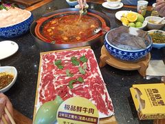 -香佰里鲜货火锅(佳乐金街店)