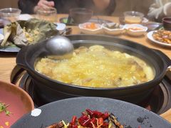-一朵菌·野生菌探索家火锅(南亚店)