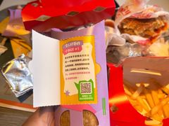 -麦当劳(丽江玉河广场店)