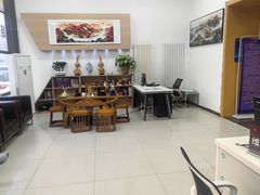 -友谊汽车维修保养·钣金喷漆事故定损·洗车贴膜