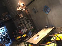 -BM SALON