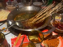 -大芊金重庆串串火锅(南京路店)