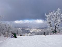 -中旅松花湖滑雪场