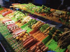 -正宁路小吃夜市