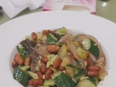 -桃子餐厅·天津菜(王顶堤总店)