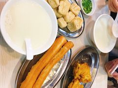 -兄弟深夜豆浆