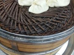 -清真老铁家灌汤包