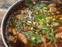 -刘二姐肥肠米粉(总店)