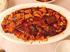 红烧豆腐烩黄鱼-玲珑餐厅(陕西南路店)