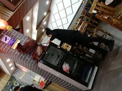 -丽江人家斑鱼火锅(保健路店)
