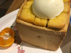 -蜜桃餐厅·伴山(绿宝广场店)