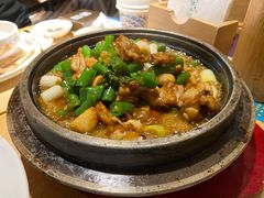 石锅蛙仔-荣小馆(椒江青悦城店)