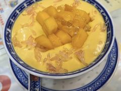 -广信牛奶甜品世家(台东店)