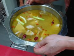 -云鱿记鱿鱼鸡·野生菌火锅(人民南路店)