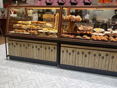 面包甜点陈列柜-多乐之日(颐堤港店)