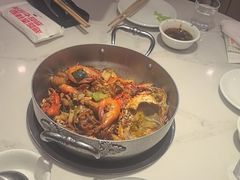 -七欣天香辣蟹火锅(闵行浦江欢乐颂店)