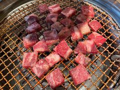 -韩烧牛中牛·甄选黑牛烤肉(黑金店)