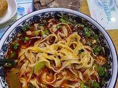 -伊穆祥牛肉面总店·清真