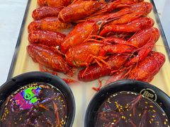 -肥肥虾庄·金牌油焖大虾(首义路店)