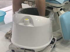 -世龙世家灰指甲·甲沟炎·跖疣护理·修脚(东江湾路店)