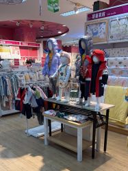 -孩子王(奥克斯广场店)