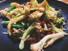 干锅有机花菜-胖老汉椒麻鸡清真新疆菜(西御街店)