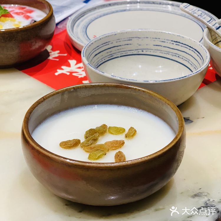 月满大江火锅 夏季甜品免费吃